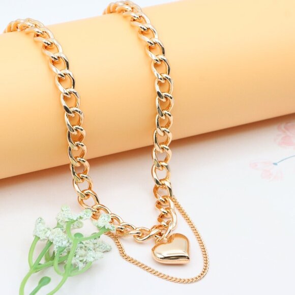 Chunky Yellow Gold Chain Necklace with Heart , XPNL0300 - Picture 8 of 12
